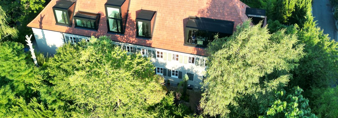 JRE Lukas Kapeller: neues Design-Penthouse-Restaurant in Steyr JRE Lukas Kapeller: neues Design-Penthouse-Restaurant in Steyr