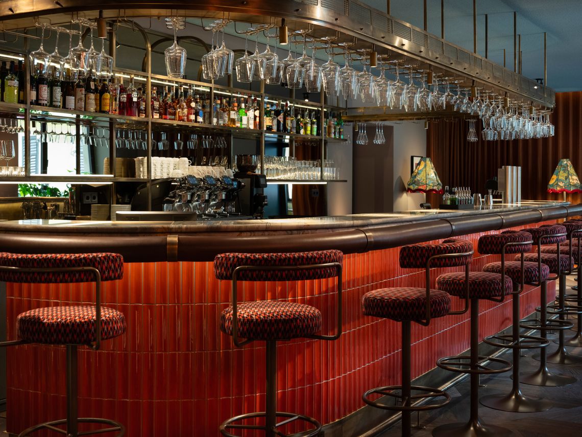 Hotel Post am See New York, Paris, Traunkirchen: Bar Vibes mit 700jähriger Geschichte