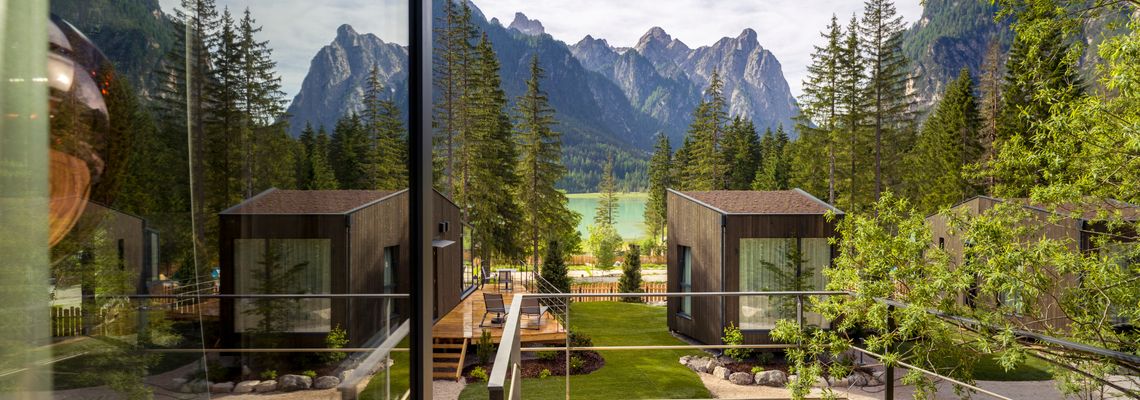 Sternenhimmel über dem Chalet-Bett & eine alpine Regionalküche voll kreativer Raffinesse Sternenhimmel über dem Chalet-Bett & eine alpine Regionalküche voll kreativer Raffinesse