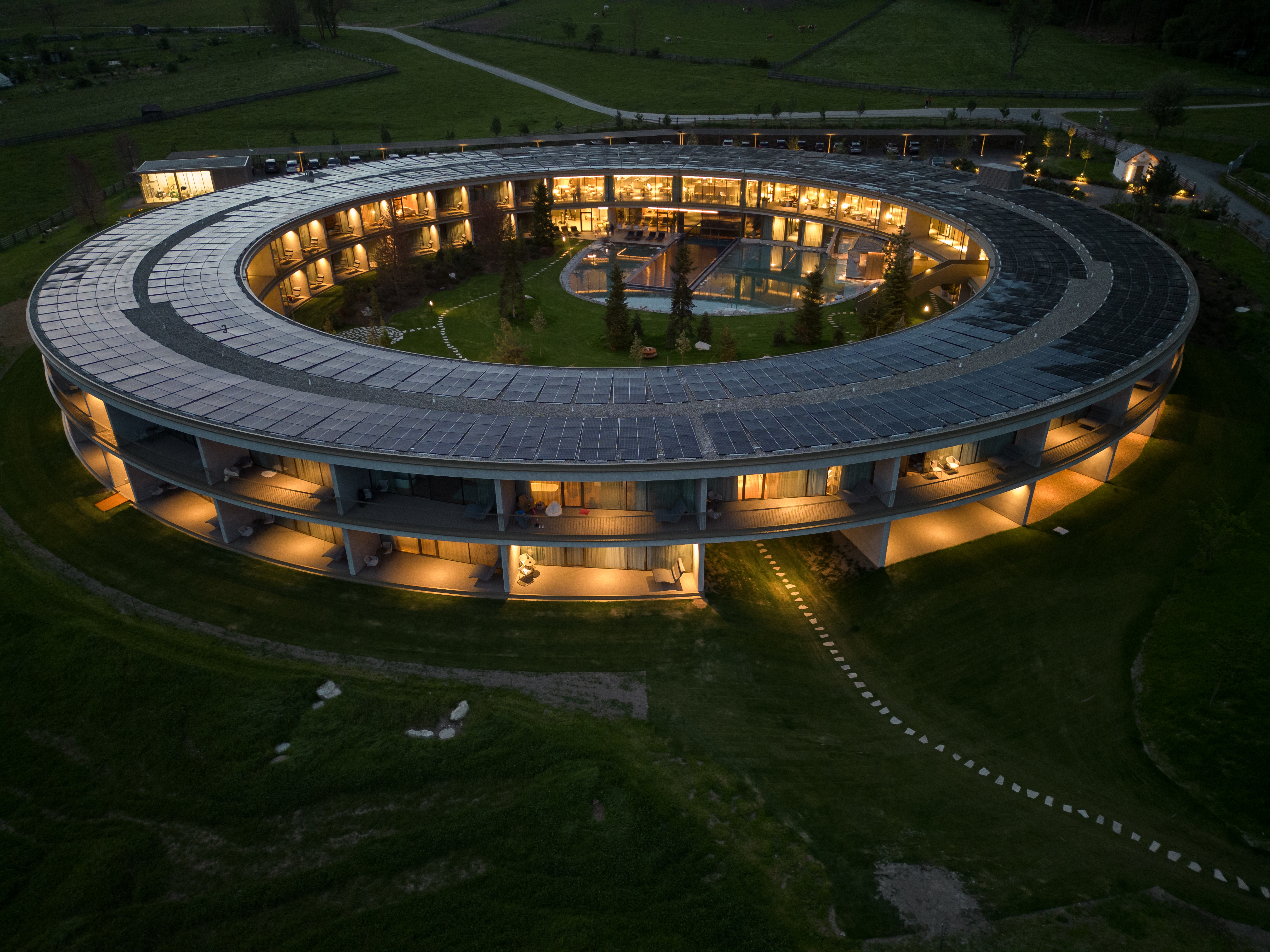 OLM Nature Escape OLM Nature Escape