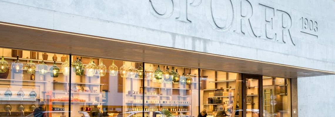 120 Jahre Likör- und Punschmanufaktur Sporer 120 Jahre Likör- und Punschmanufaktur Sporer